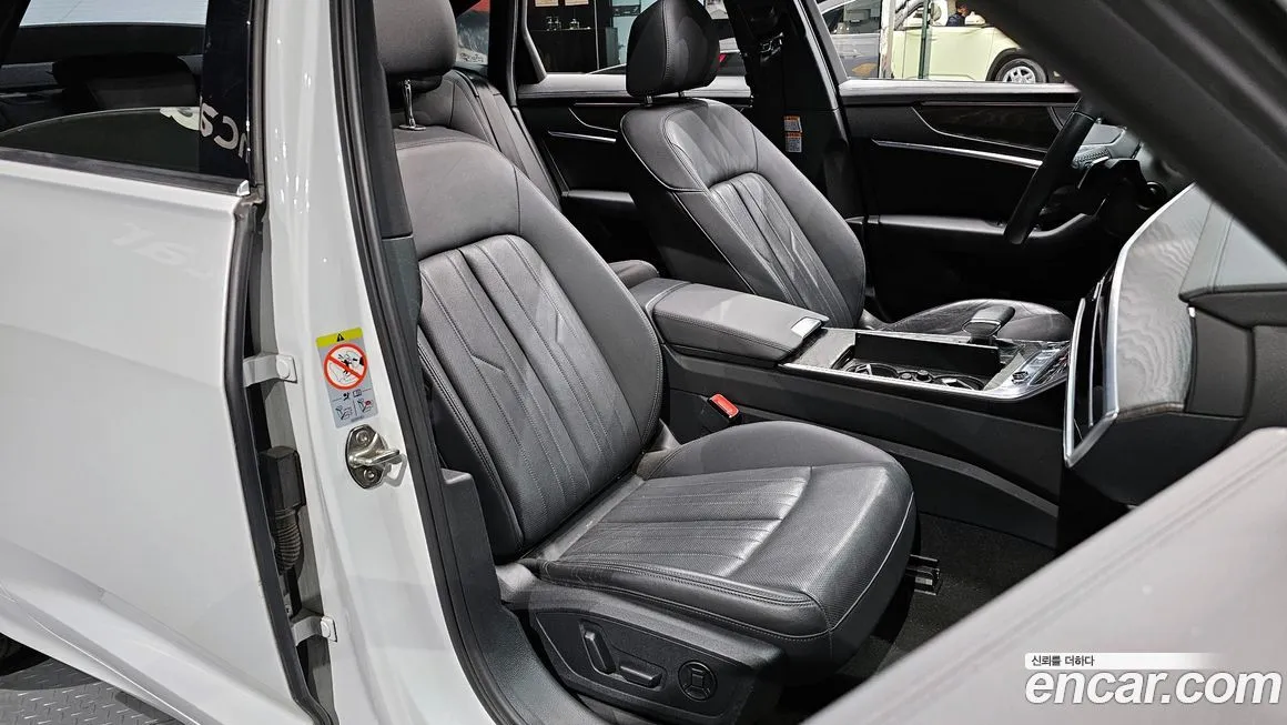 Audi A6 2021 из KR, фото 9
