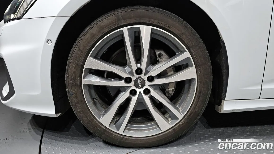 Audi A6 2021 из KR, фото 7