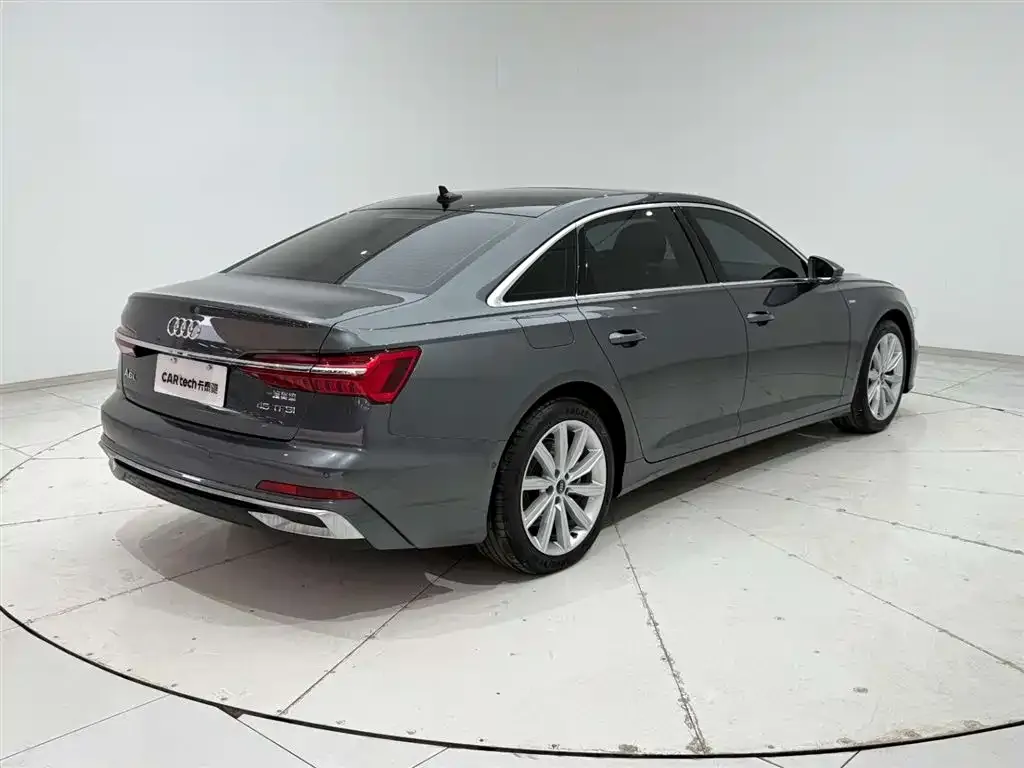 Audi A6L 2024 из CN, фото 4