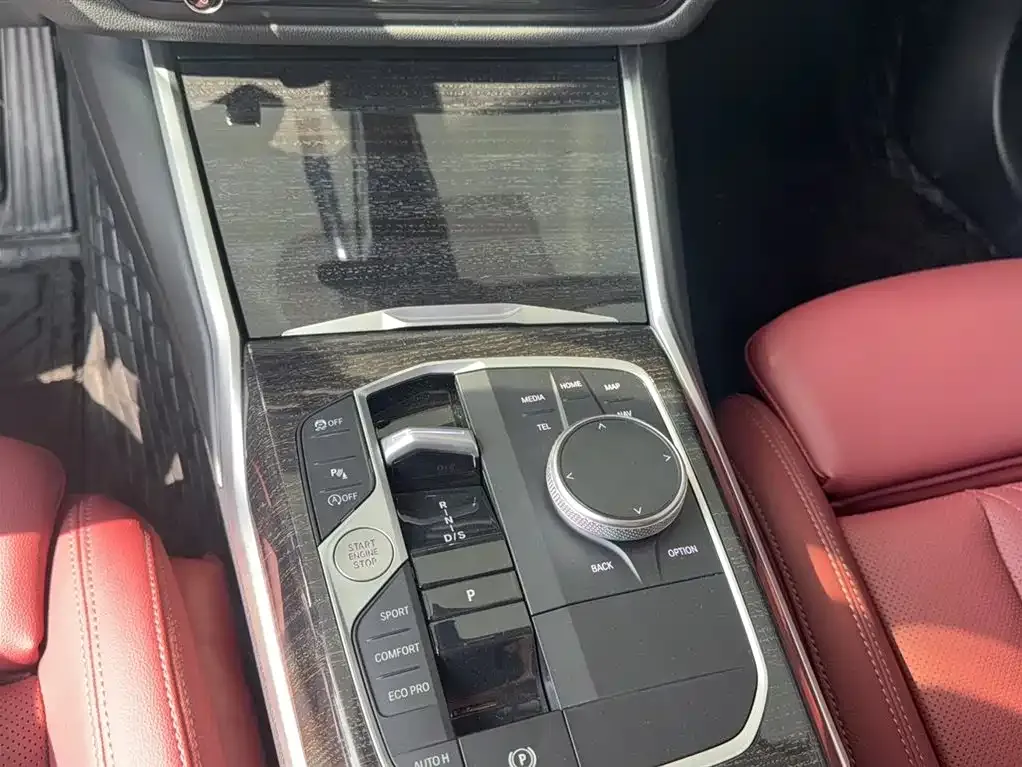 BMW 3 Series 2024 из CN, фото 8
