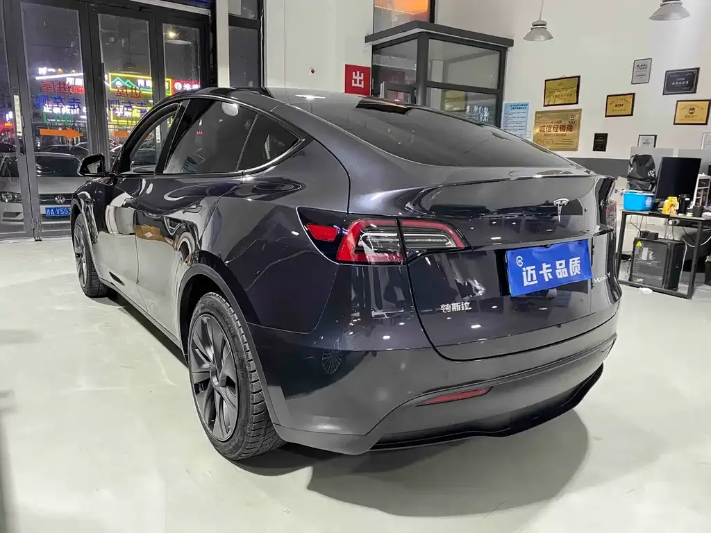 Tesla Model Y 2024 из CN, фото 3