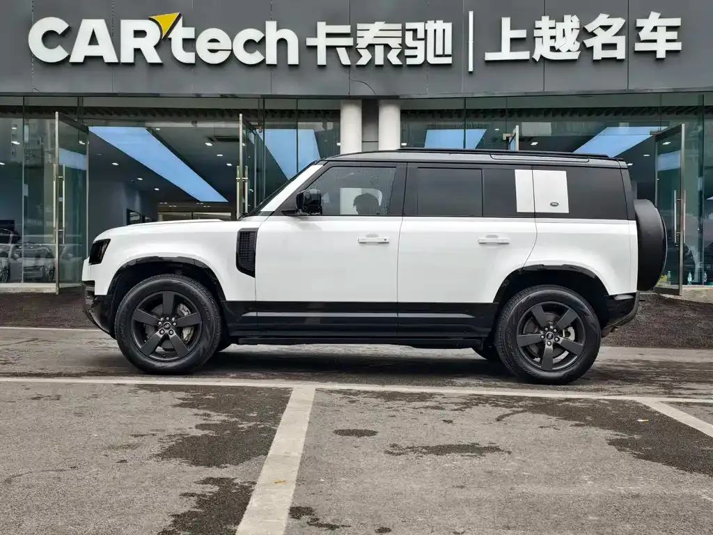 Land Rover Defender 2024 из CN, фото 8