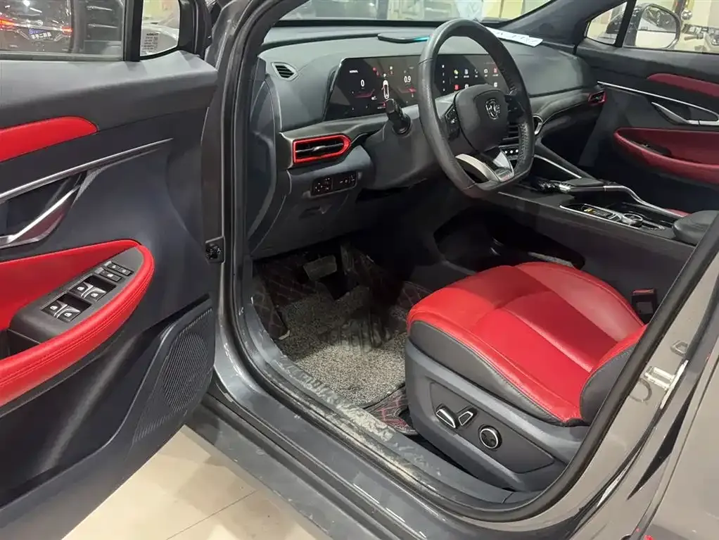 Changan UNI-T 2021 из CN, фото 8