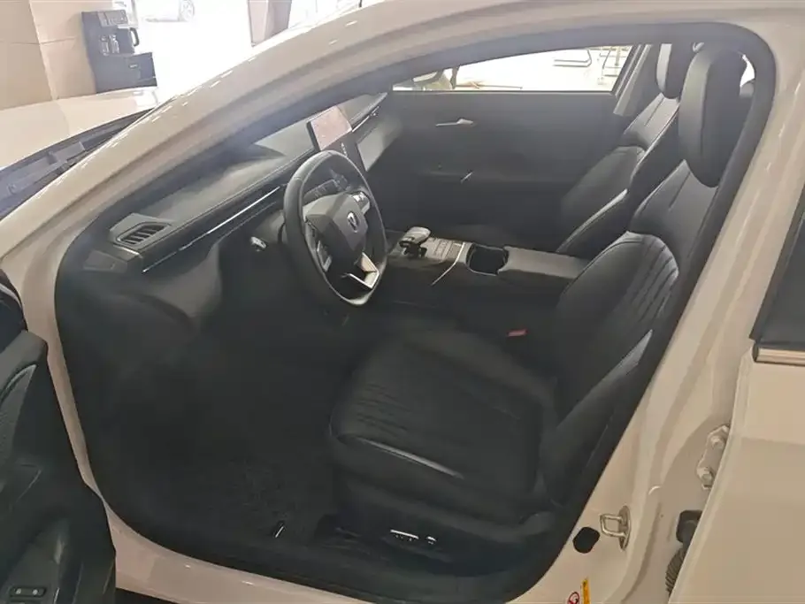 Changan Eado 2024 из CN, фото 7
