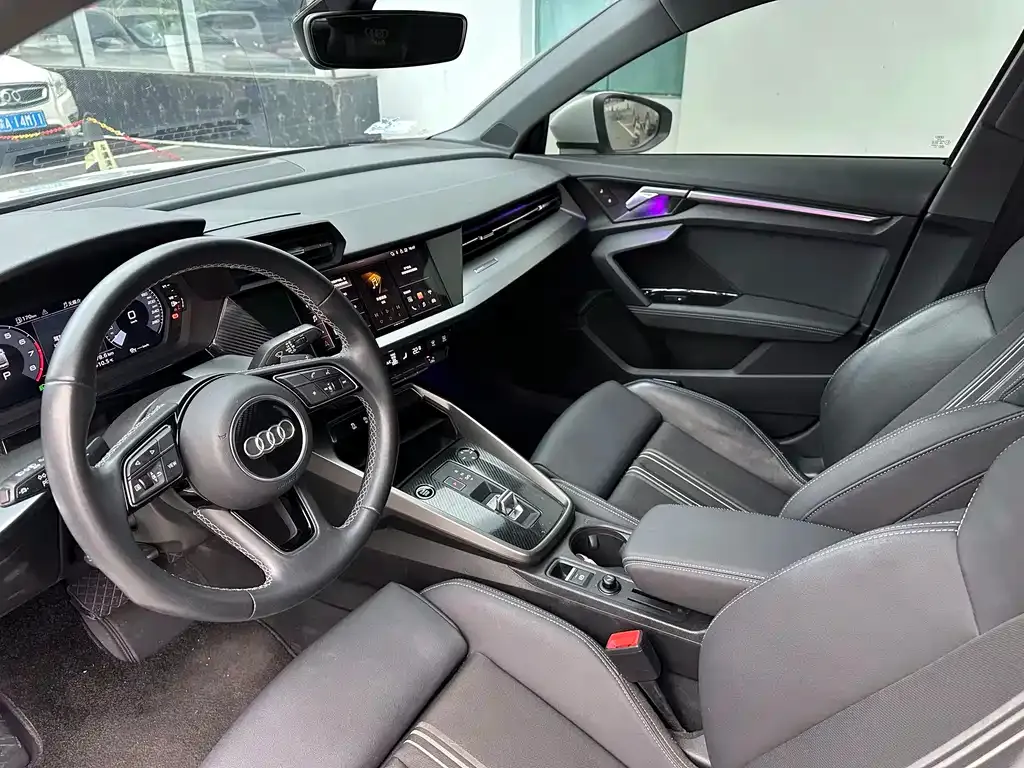Audi A3 — фото 2