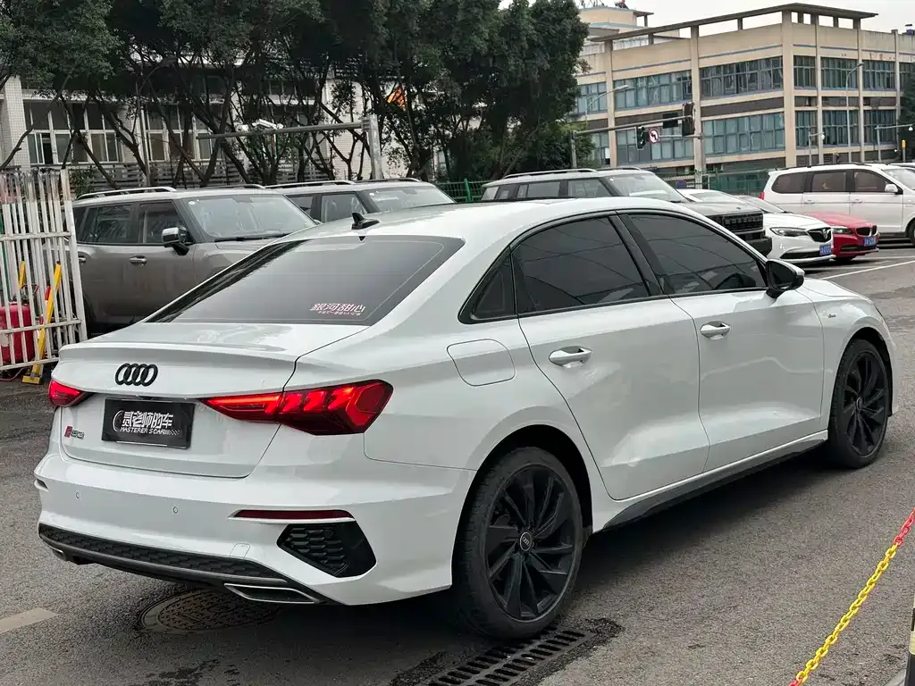 Audi A3 — фото 10