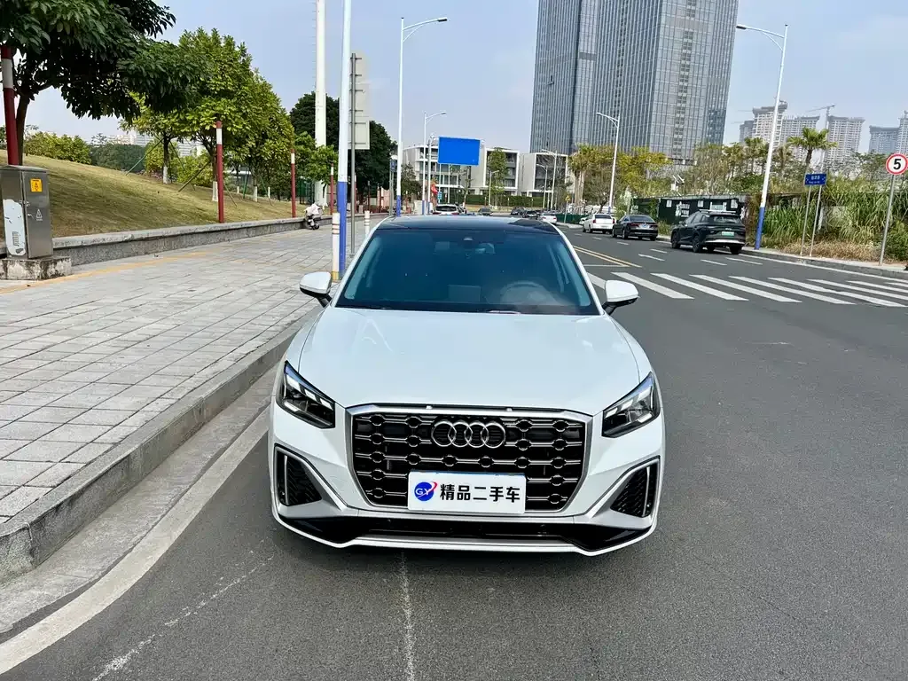Audi Q2L 2022 из CN, фото 8