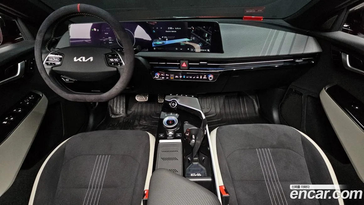 Kia EV6 — фото 9