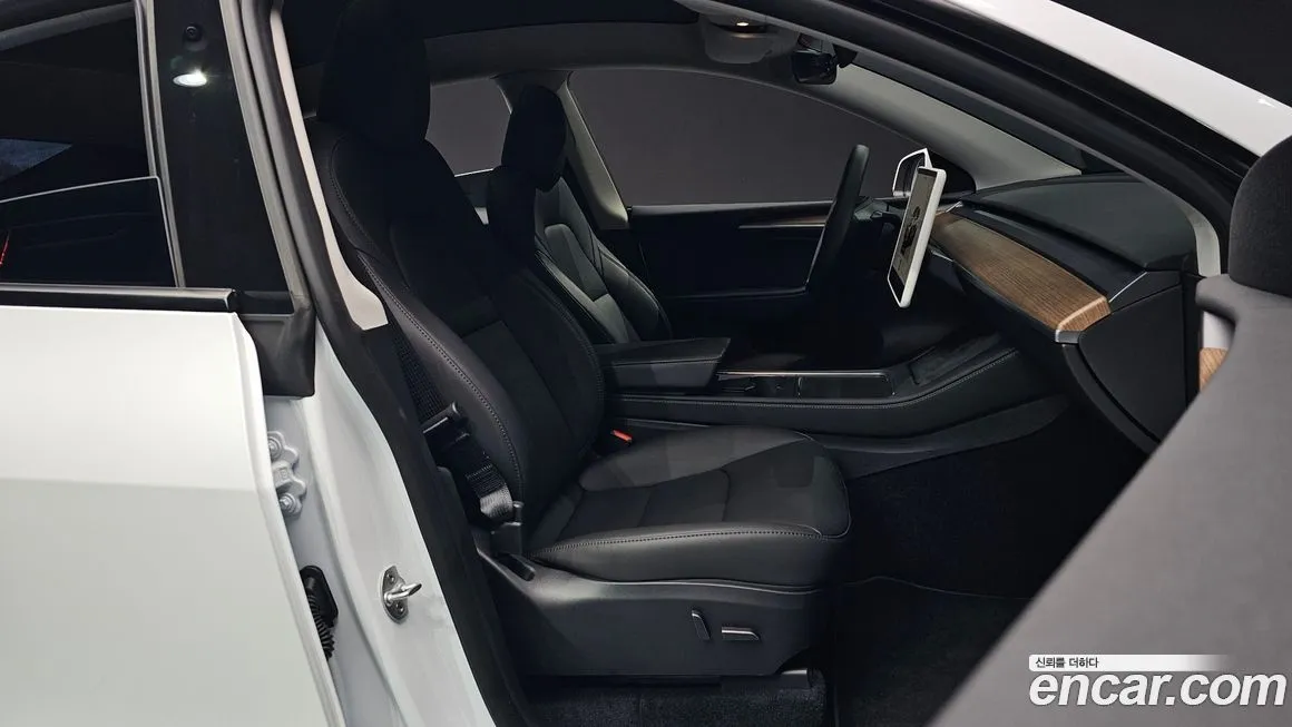 Tesla Model Y 2025 из KR, фото 10