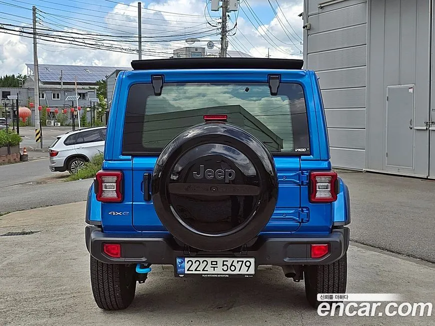Jeep Wrangler 2022 из KR, фото 2