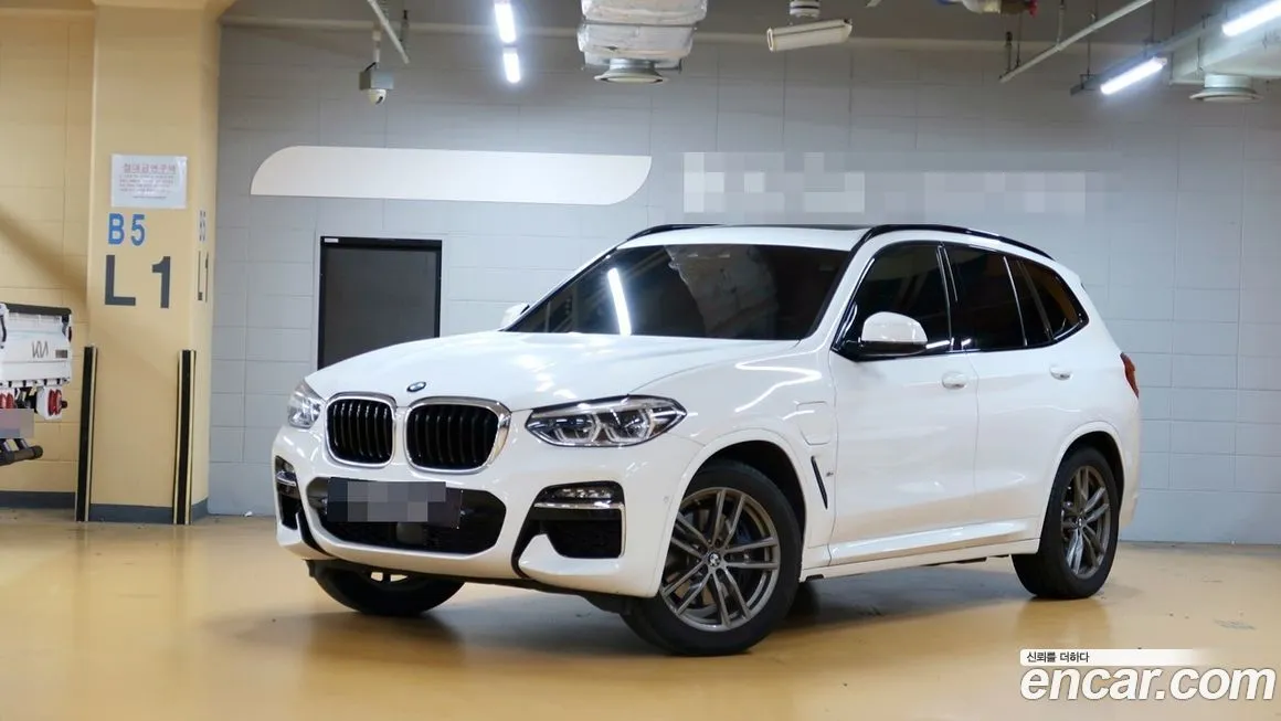 BMW X3 — фото 1
