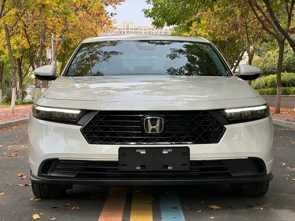 Honda Accord 2024 из CN, фото 2