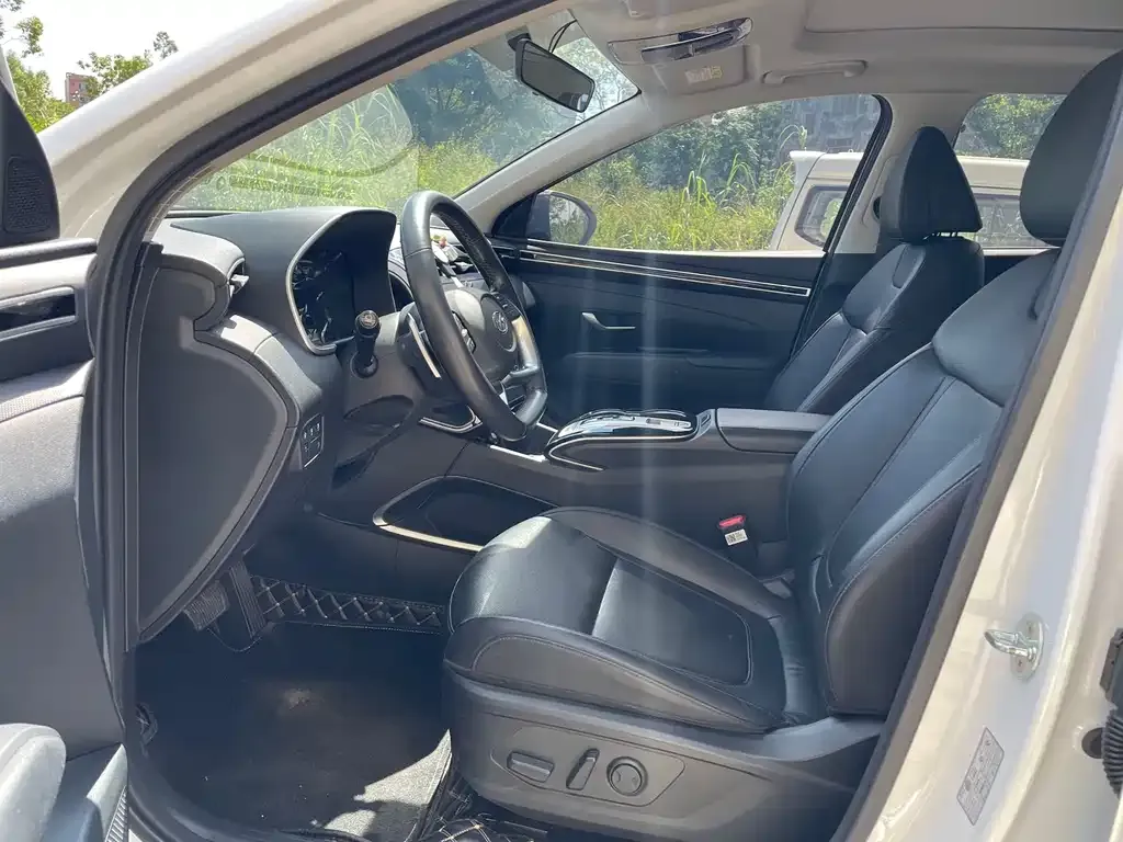 Hyundai Tucson 2022 из CN, фото 7