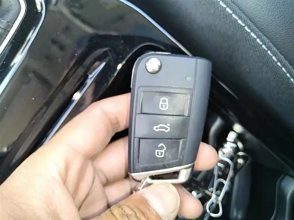 Volkswagen Tharu 2024 из CN, фото 9