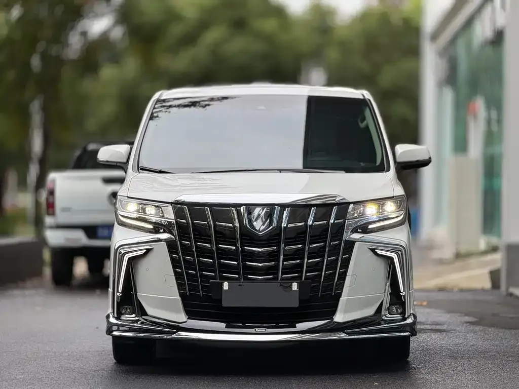 Toyota Alphard 2022 из CN, фото 2
