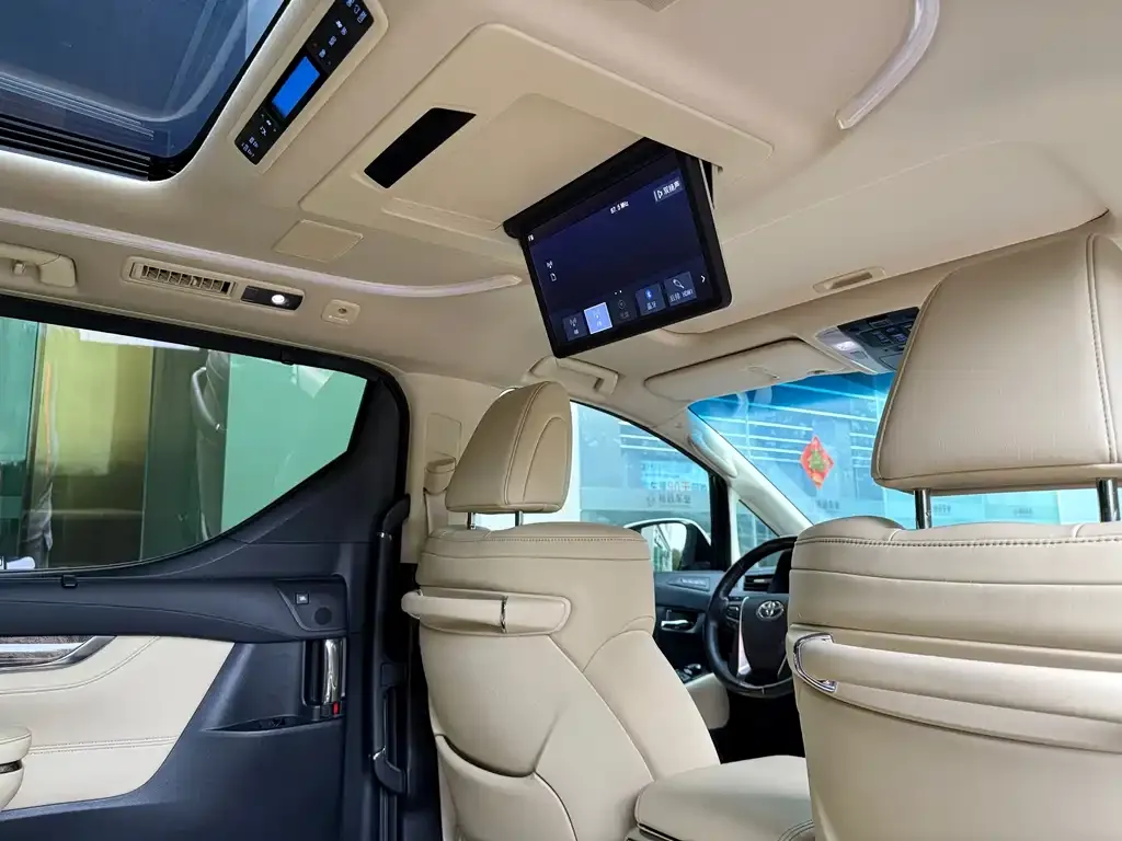 Toyota Alphard 2022 из CN, фото 6