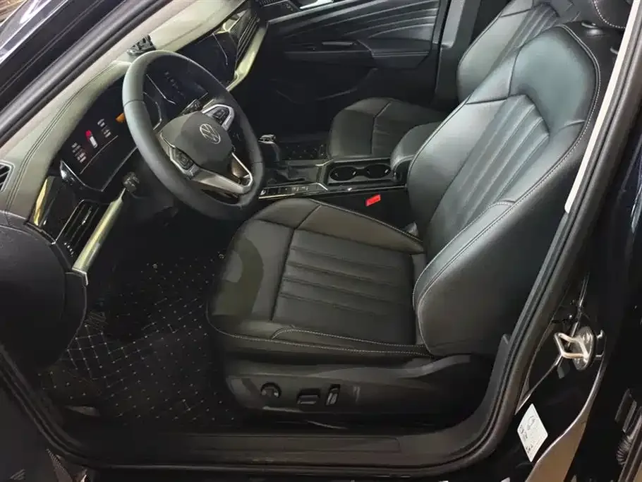 Volkswagen Passat 2022 из CN, фото 7
