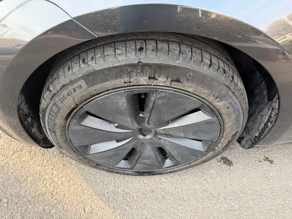 Tesla Model 3 2025 из CN, фото 4