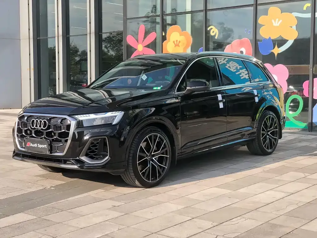 Audi Q7 2025 из CN, фото 8