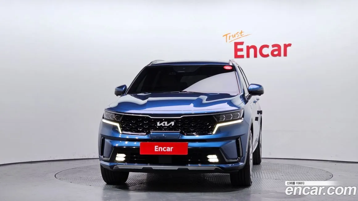 Kia Sorento 2023 из KR, фото 2