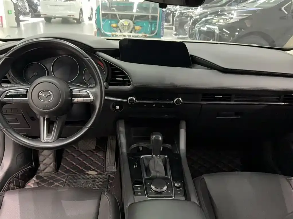 Mazda 3 Axela 2021 из CN, фото 8