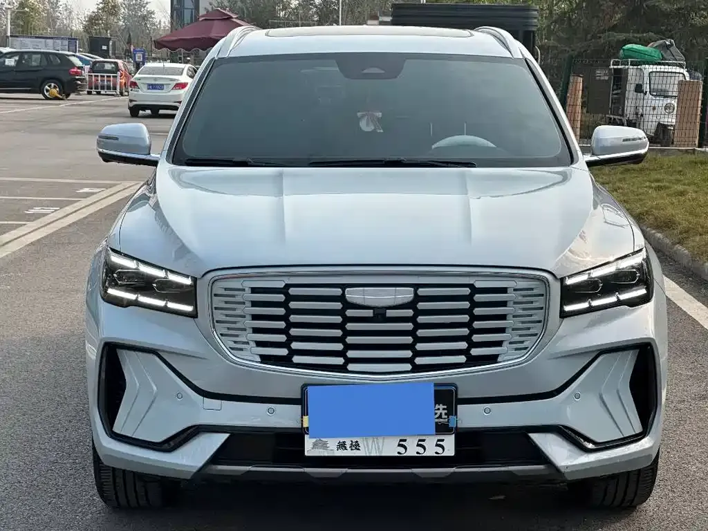 Geely Xingyue L — фото 10