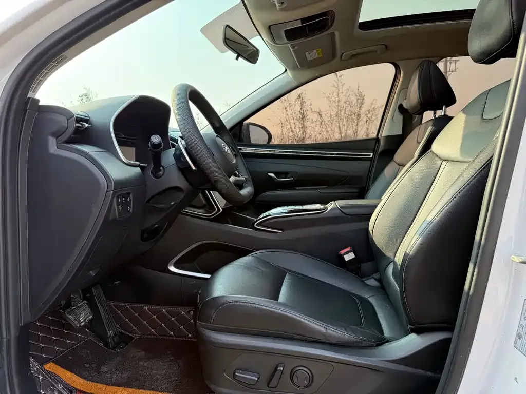 Hyundai Tucson 2023 из CN, фото 4
