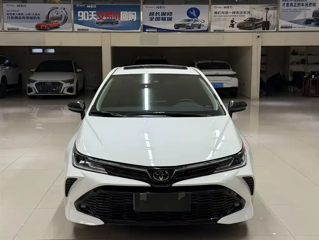 Toyota Corolla 2022 из CN, фото 3
