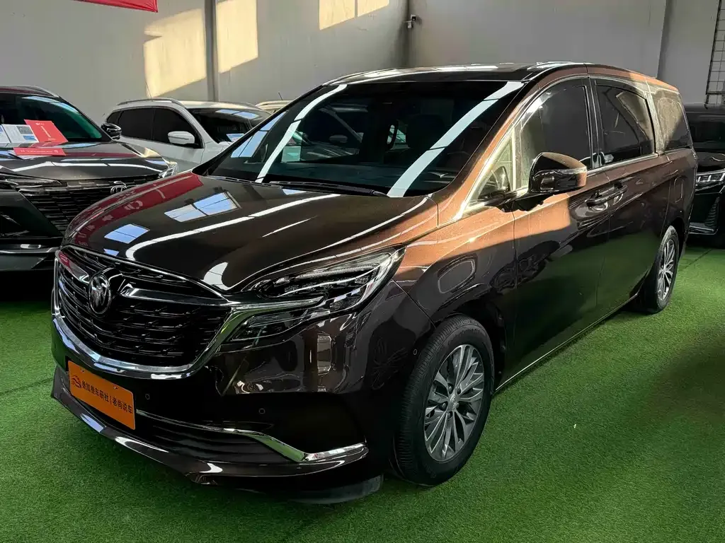 Buick GL8 2021 из CN, фото 1