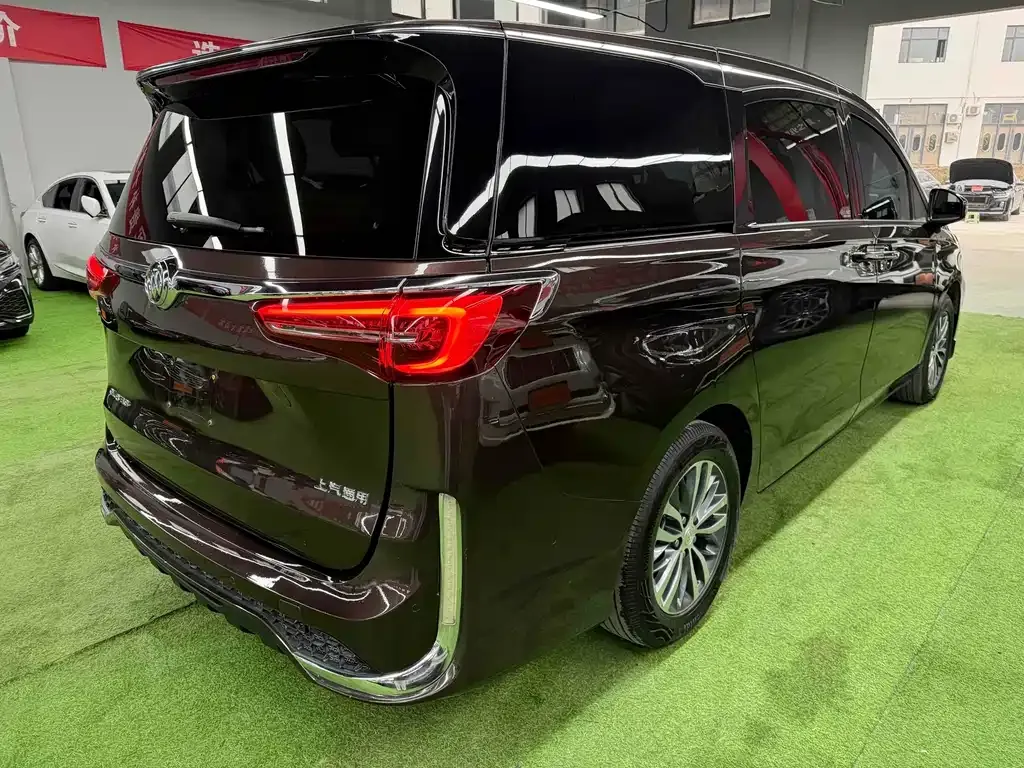 Buick GL8 2021 из CN, фото 6
