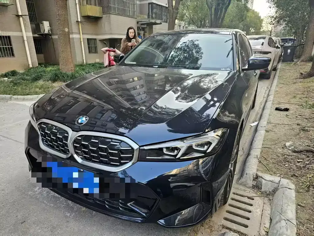 BMW 3 Series — фото 1