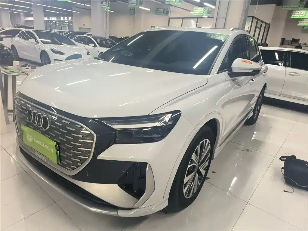 Audi Q4 e-tron 2023 из CN, фото 1