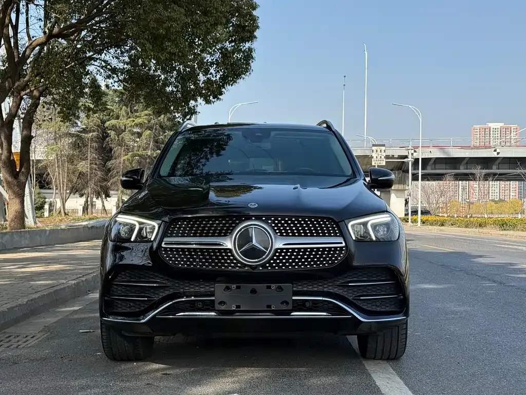 Mercedes-Benz GLE — фото 9