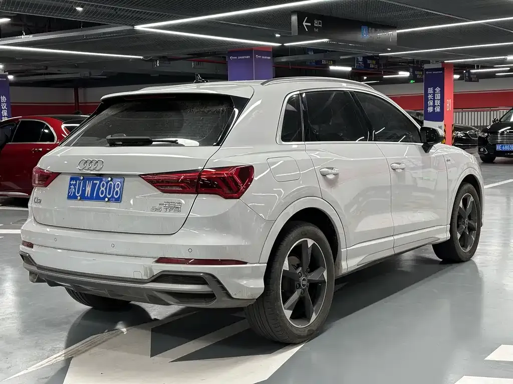 Audi Q3 2021 из CN, фото 5