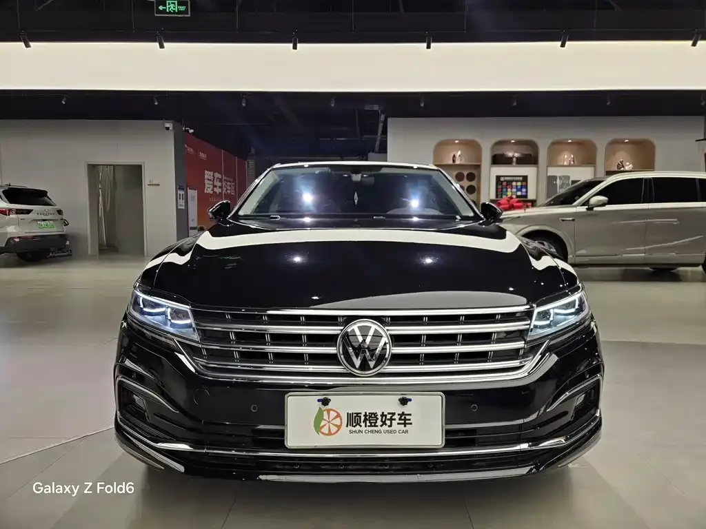 Volkswagen Phideon 2022 из CN, фото 4