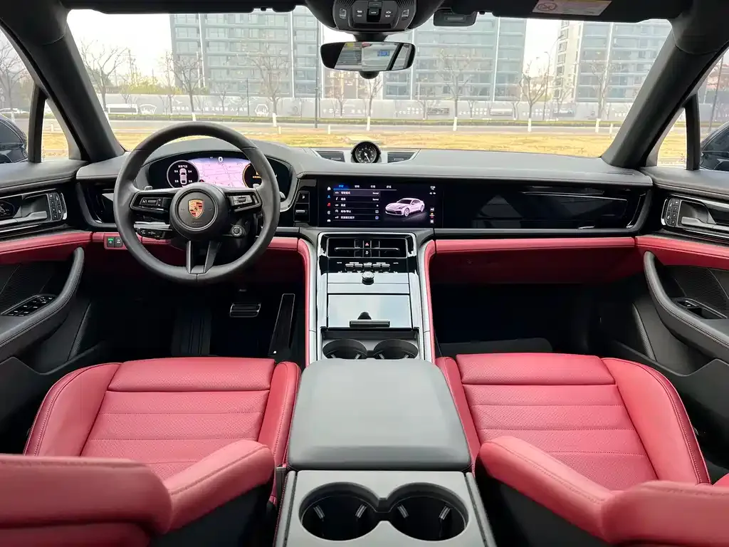 Porsche Panamera 2025 из CN, фото 5