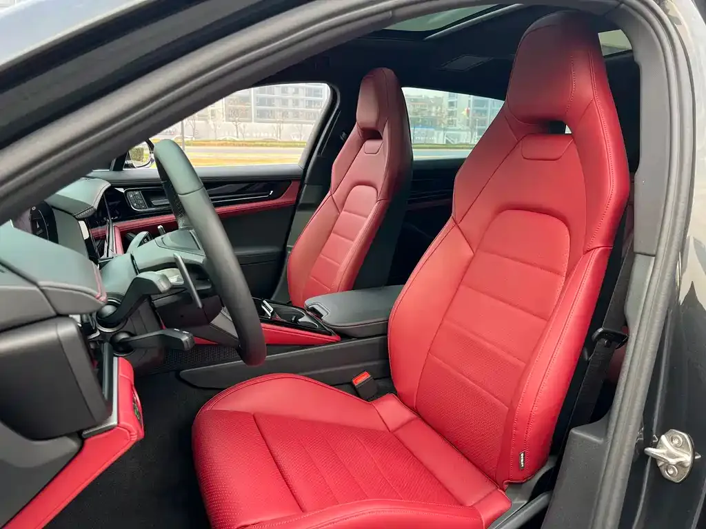 Porsche Panamera 2025 из CN, фото 4