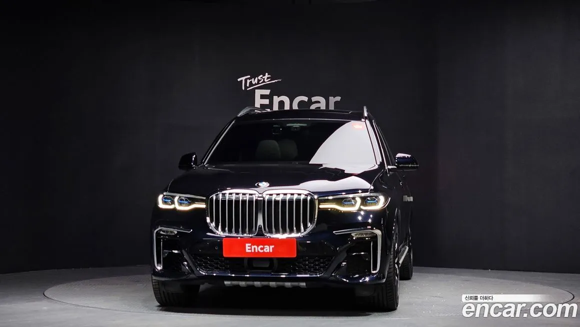 BMW X7 — фото 4
