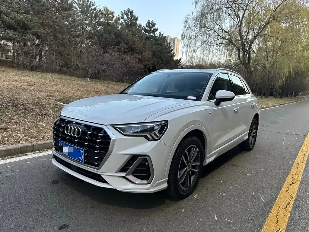 Audi Q3 2022 из CN, фото 1