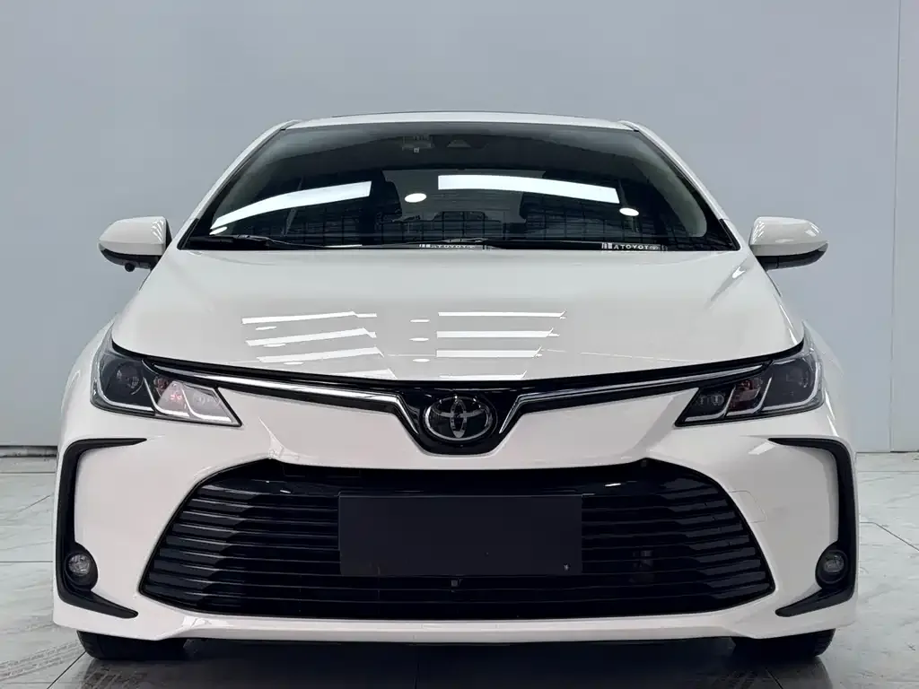 Toyota Corolla 2021 из CN, фото 2