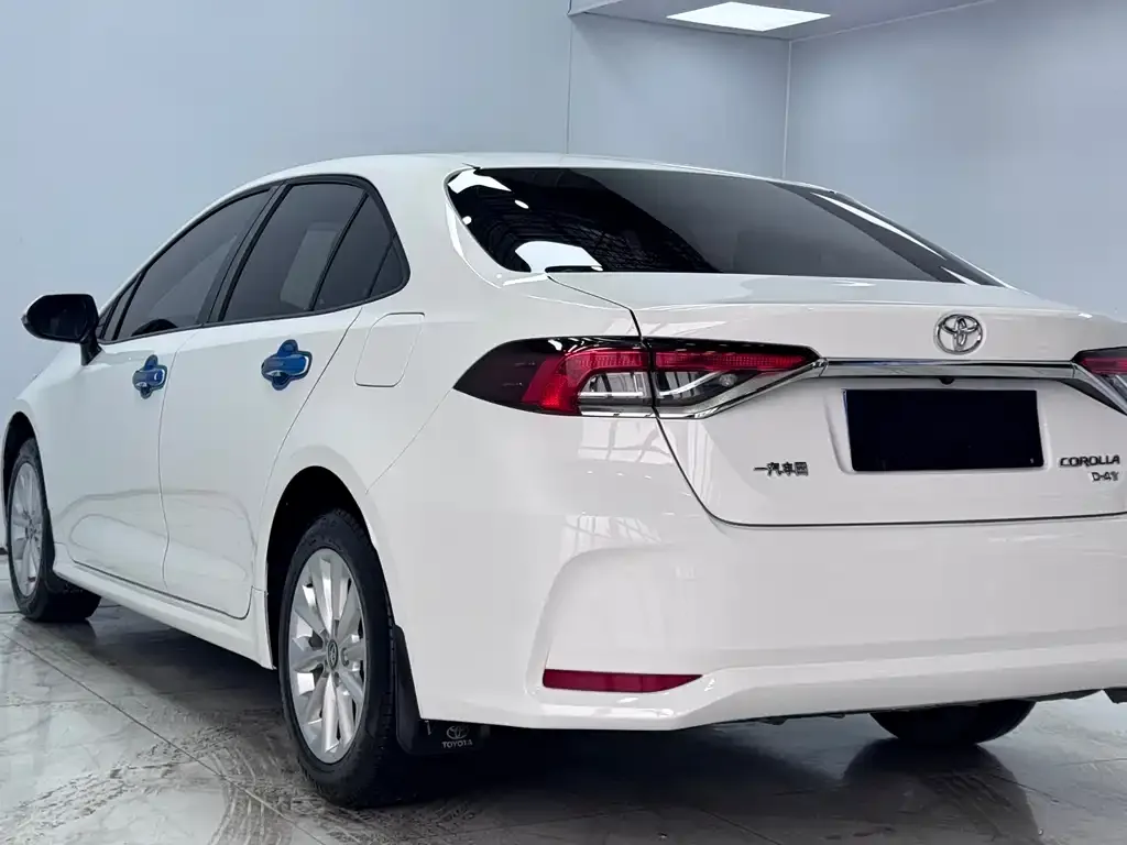 Toyota Corolla 2021 из CN, фото 3