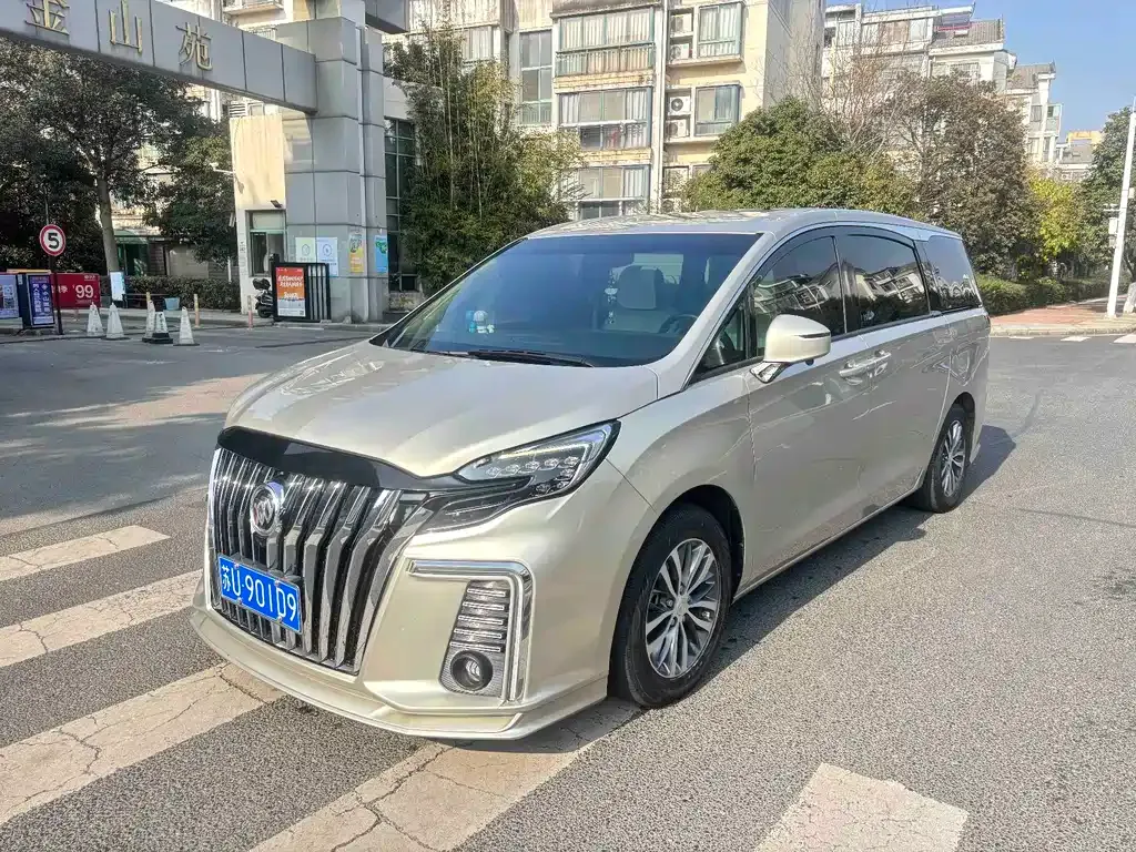 Buick GL8 2022 из CN, фото 1
