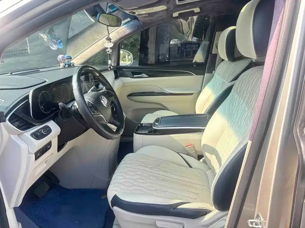 Buick GL8 2022 из CN, фото 5