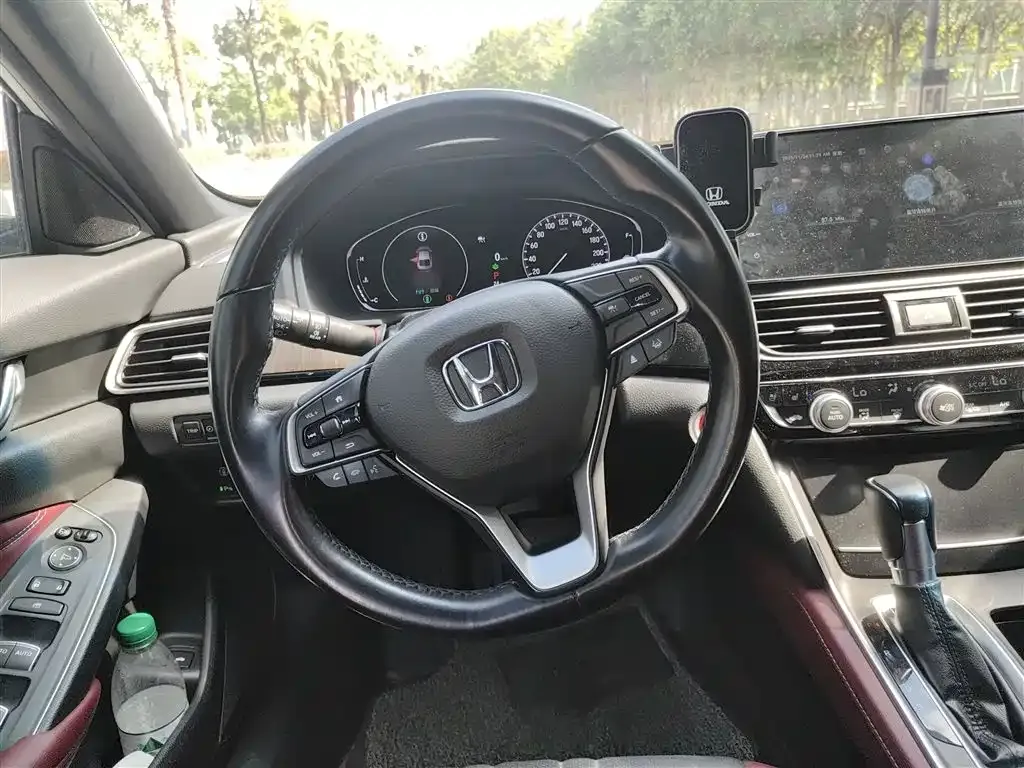 Honda Inspire — фото 3