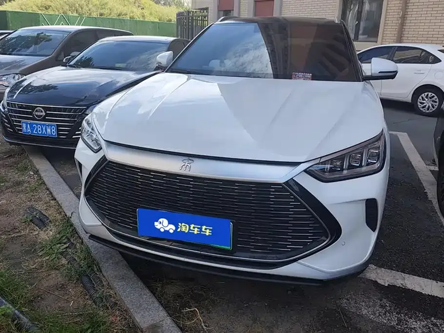 BYD PLUS New Energy — фото 6
