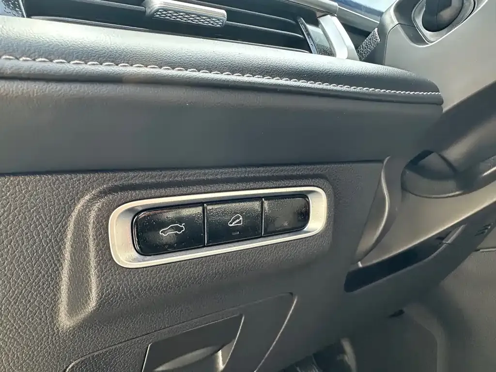 Chery Tiggo 8 PRO — фото 10