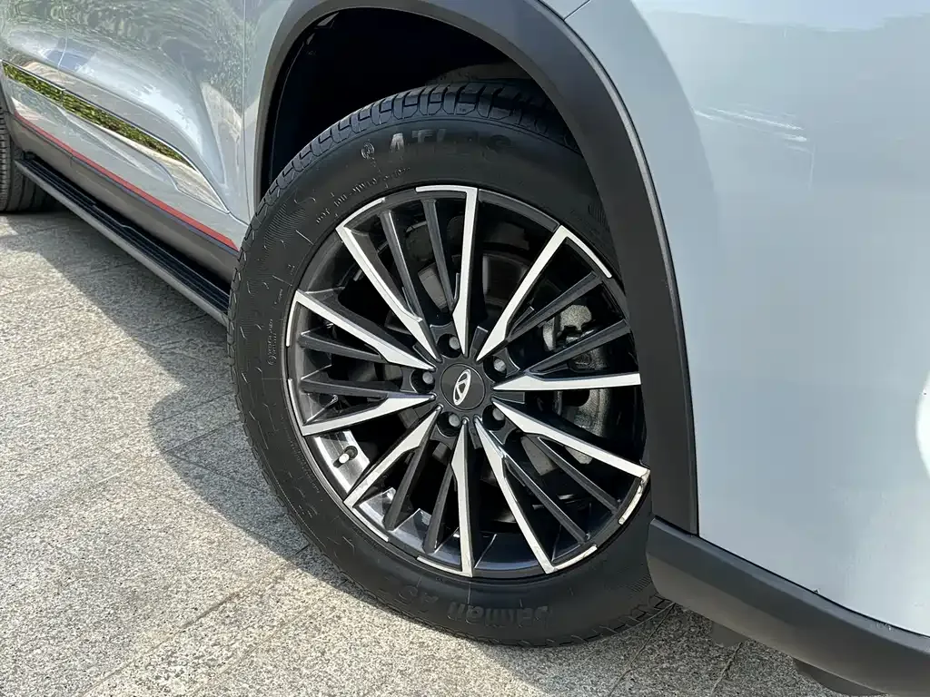 Chery Tiggo 8 PRO — фото 4