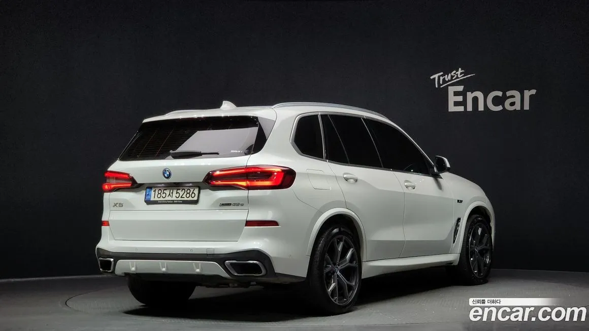 BMW X5 2022 из KR, фото 2