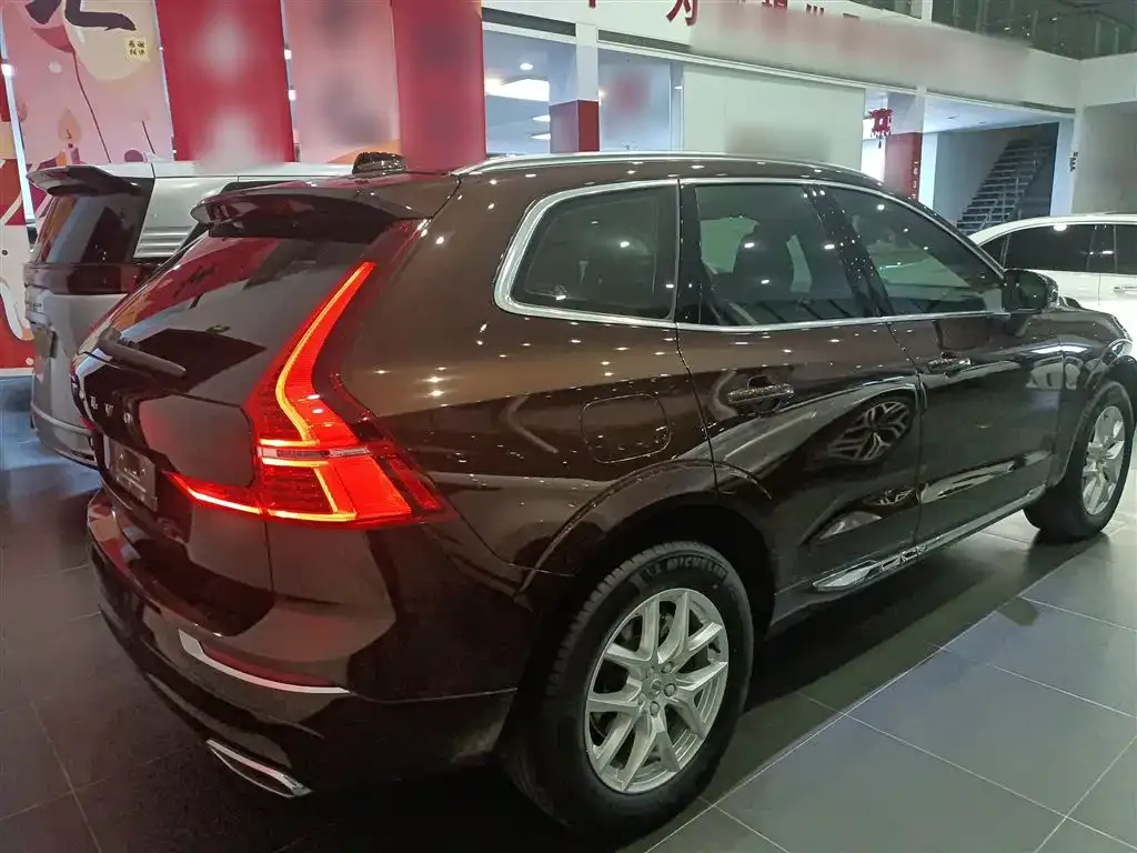 Volvo XC60 2021 из CN, фото 7
