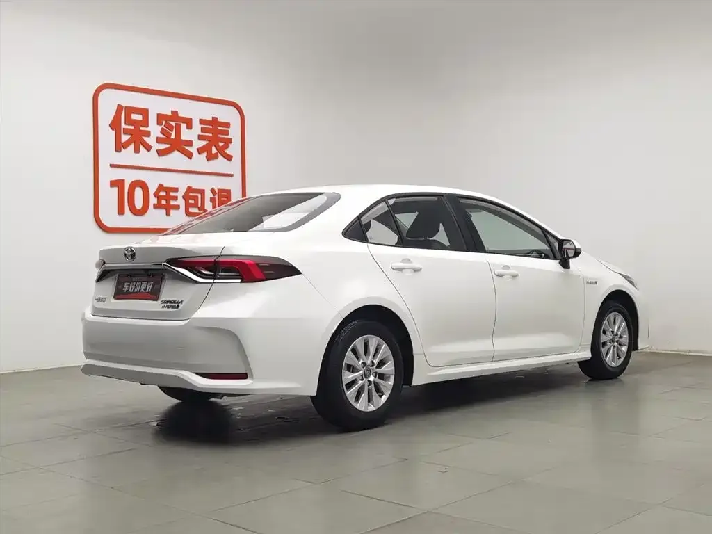 Toyota Corolla 2024 из CN, фото 2